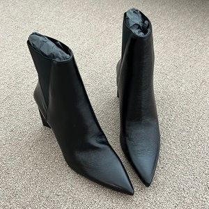 NEW. ZARA Black LEATHER Ankle Boots.